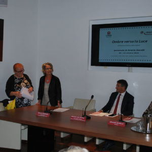 Galleria Immagini Ombre verso la Luce